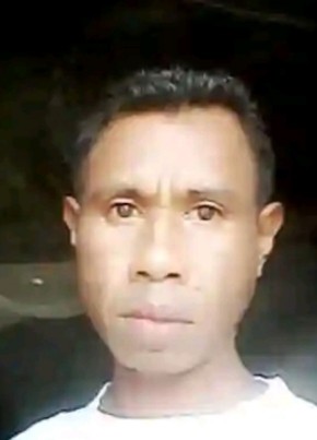 Kornel, 36, Indonesia, Soe