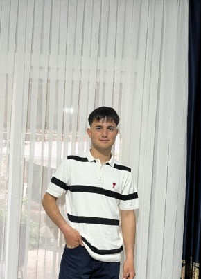 Ahmet из İzmir 20 лет