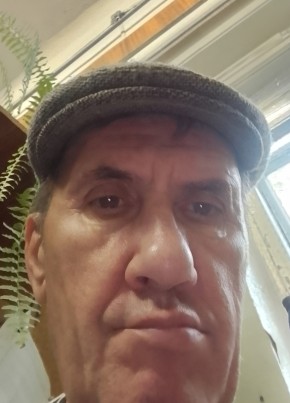 Сергей из Новоуральска 68 лет