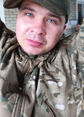 Василий, 30, Россия, Фролово