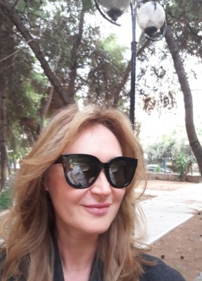 Elena, 53, Greece, Athens