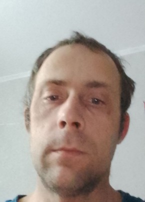 Антон из Самары 19 лет