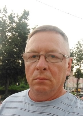 Олег Морозов