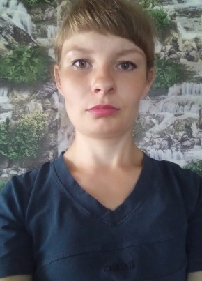 Елена, 34, Россия, Кудымкар
