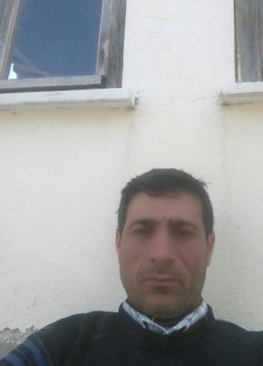 Mehmet Zeki, 38, Türkiye Cumhuriyeti, Başyayla