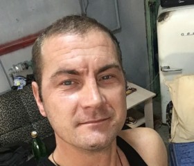 Александр, 32 года, Волжский (Волгоградская обл.)