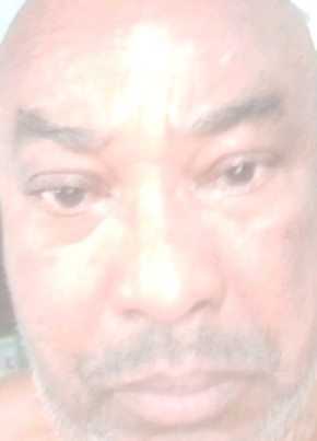 Dionicio De La R из Santiago de los Caballeros 62 года