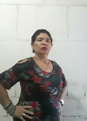 Maria, 56, República Federativa do Brasil, Muriaé