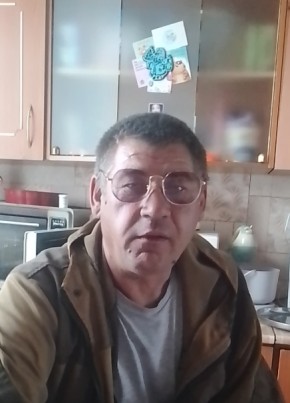 Anatoliy, 18, Russia, Perm