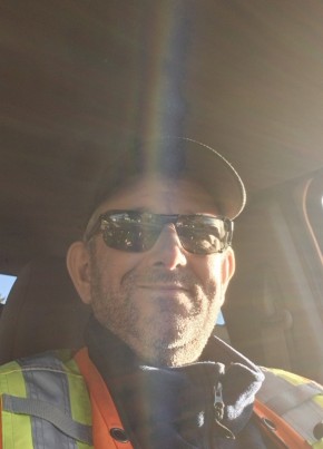 Steve, 49, Canada, Montreal