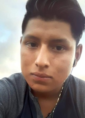 Jorge Hernandez, 20, República de Guatemala, Quetzaltenango