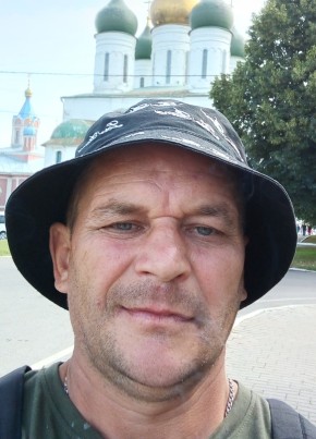 Дмитрий из Москвы 49 лет