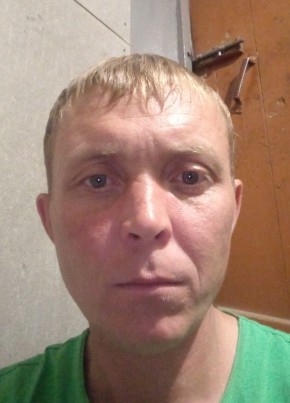 Александр, 40, Россия, Гусиноозёрск