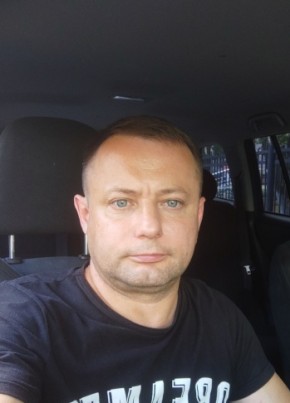 Олег, 41, Россия, Ярославль