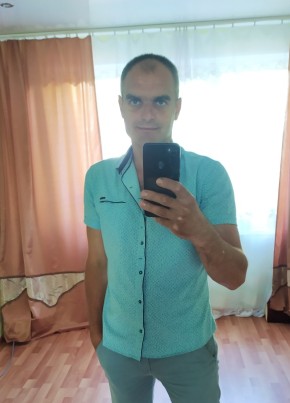 Ilya Motsar, 37, Poland, Piaseczno