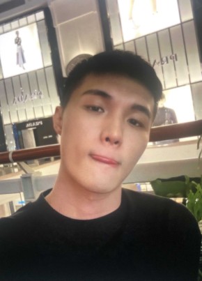 Zizt, 32, 中华人民共和国, 台北市