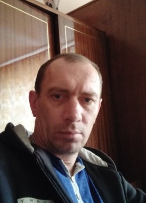 Sasha, 45, Russia, Simferopol