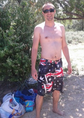 Игорь, 40, Россия, Керчь