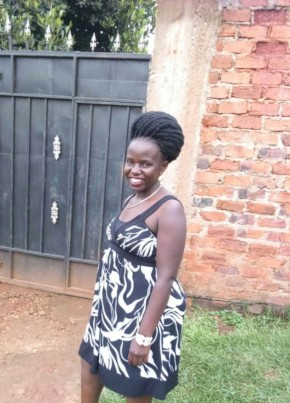 Nalukwago Sara, 41, Uganda, Njeru