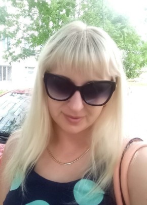 Екатерина, 38, Україна, Луганськ