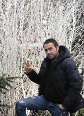 Abdelhak, 37, République Française, Les Lilas