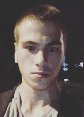 Вячеслав, 21, Россия, Ангарск