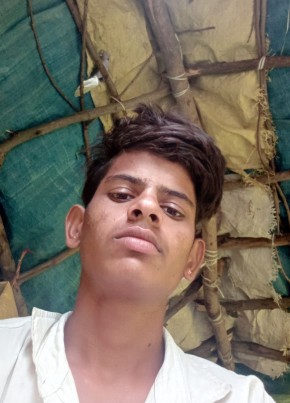 Hemraj, 18, India, New Delhi