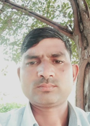 राजेंद्र सिंह, 38, India, New Delhi