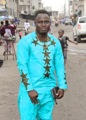 Laurent, 36, République du Bénin, Porto Novo