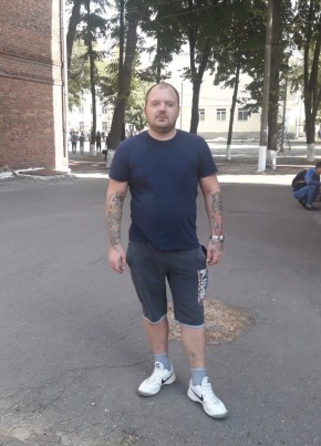 Санек, 33, Россия, Воронеж