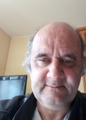 Sébastien, 52, République Française, Niort
