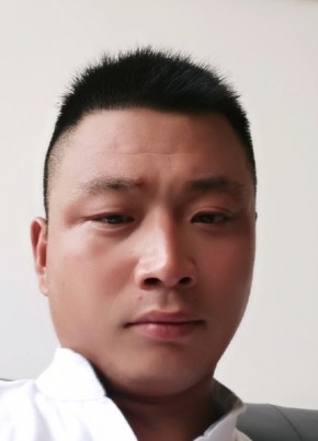 柴罗汉尼, 39, 中华人民共和国, 石岐街道