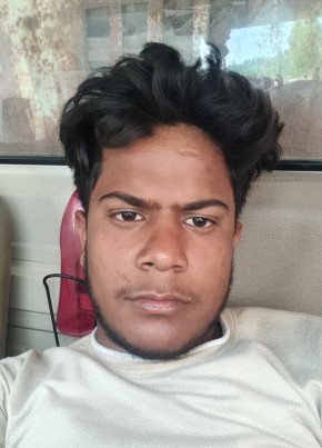 Vineet, 18, India, Lucknow