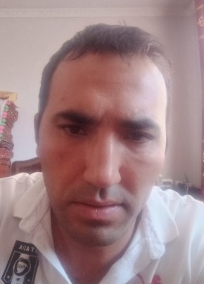 Айбек Азизов, 35, Қазақстан, Кентау