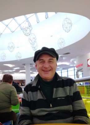 Uri, 50, Russia, Moscow
