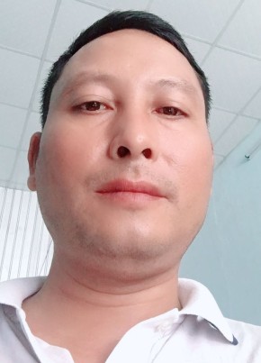 Minh, 43, Công Hòa Xã Hội Chủ Nghĩa Việt Nam, Thành phố Hồ Chí Minh