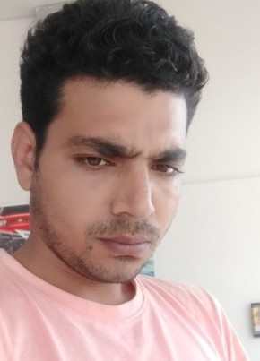 Yusuf beg, 28, India, Chanderi