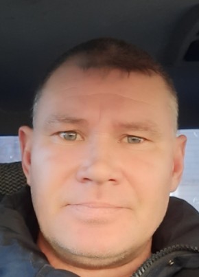 Олег, 46, Россия, Нариманов