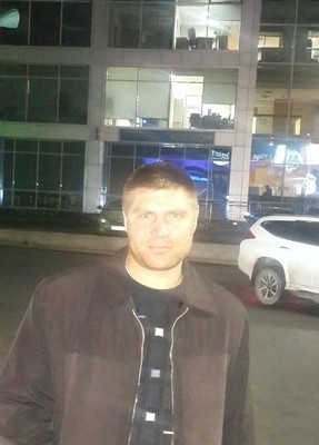 Александр, 45, Қазақстан, Астана