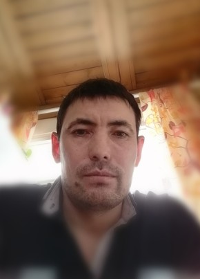 Александр, 40, Россия, Мирный (Якутия)