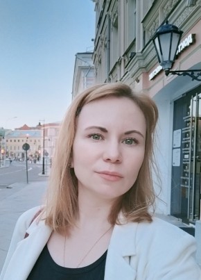 Оля, 40, Россия, Москва