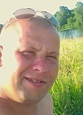 Александр, 31, Россия, Тара