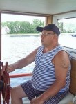 Петр, 68 лет, Казань