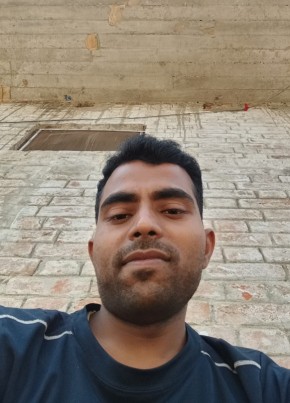 Umesh Kumar, 26, India, Patna