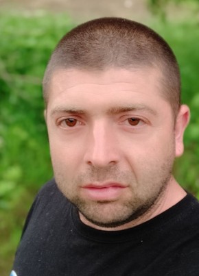 Николай, 34, Република България, Варна