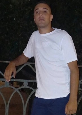 Santi, 23, Repubblica Italiana, Siracusa