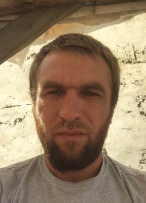 Али, 31, Россия, Грэсовский