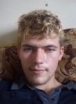 Gabriel, 23 года, Douai