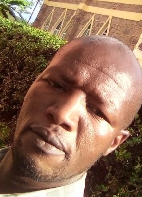 Mike, 39, Kenya, Nairobi