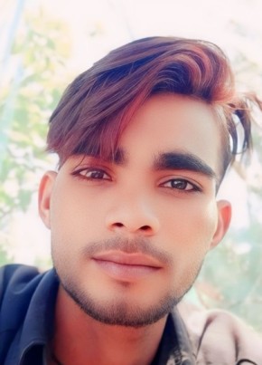 Vinod Kumar, 18, India, Kichha